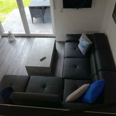 Auszeit & Ankerplatz Lägenhet Aurich Exteriör bild